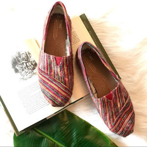 TOMS • Multi Knit Shearling Classic Size 8